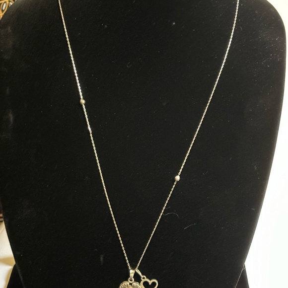 ALEX AND ANI Guardian Angel
Expandable Necklace and sterling pendant - Picture 5 of 16